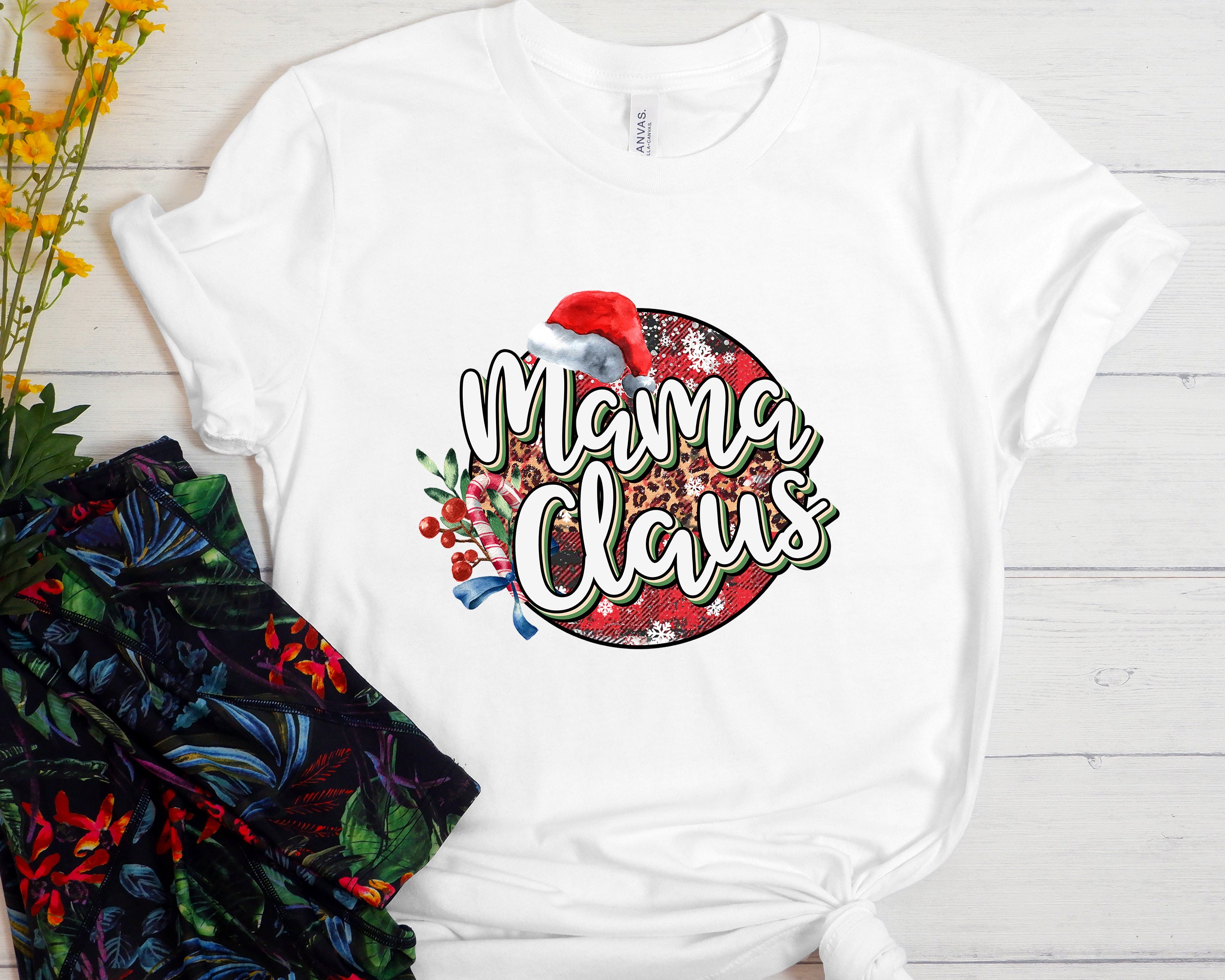 Mama Claus Unisex t-shirt